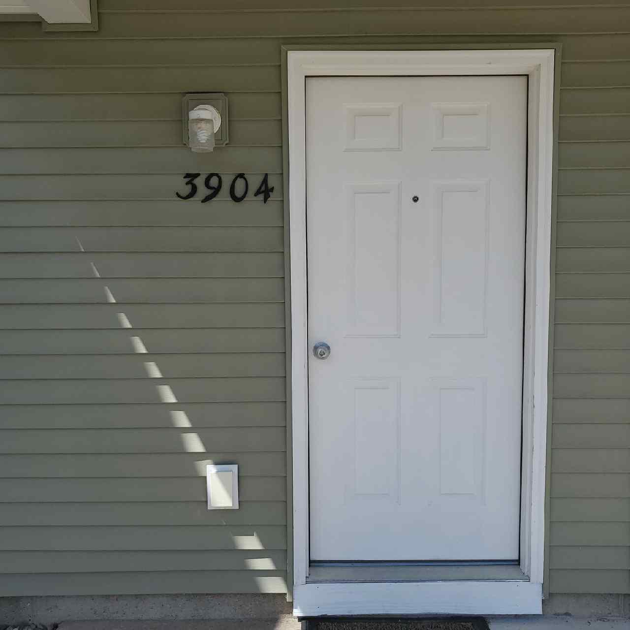 3904 Vale Drive