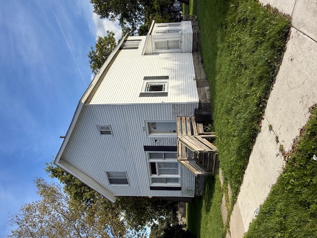834 Pine Street
