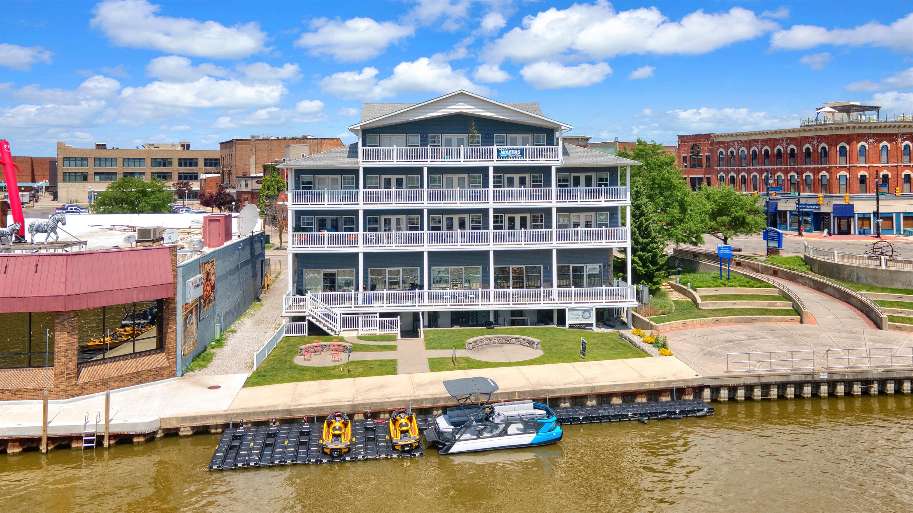 Lofts on Quay - Boat Dock 3